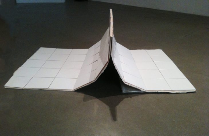 Detail: <i>3 Upright (first cycle 2010 – 2012)</i> at the end of exhibition <i>DURATION</i>, APT, London Juli – Oktober 2012.  The structures found their form at the end of the exhibition by their own doing.
